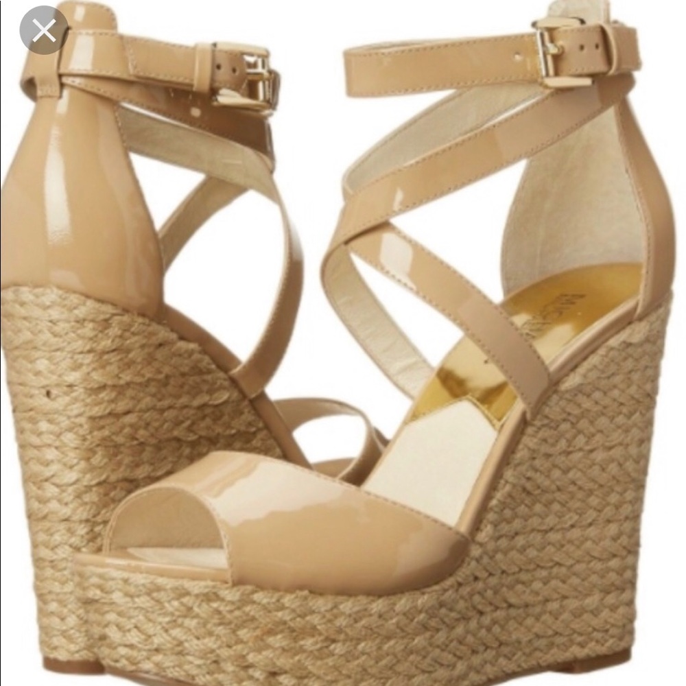 Michael Kors Gabriela wedges nude